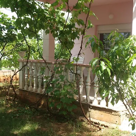 Augustus Apartman